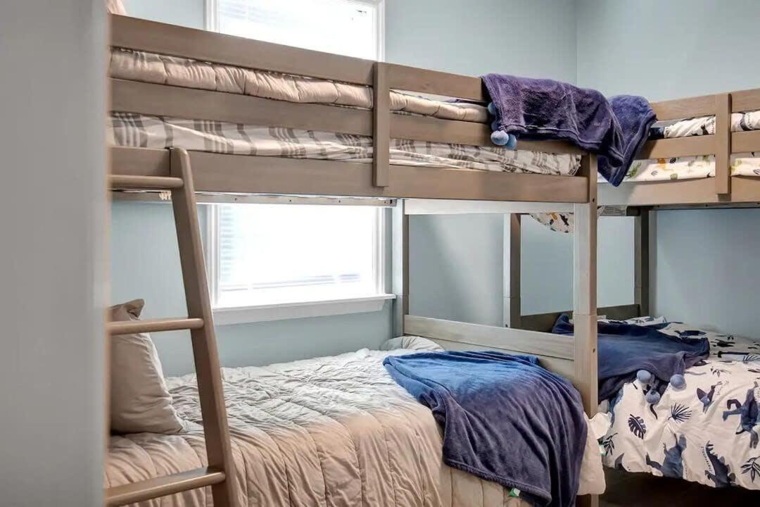 Surf City Serene Waterfront Vacation Home 외부 사진