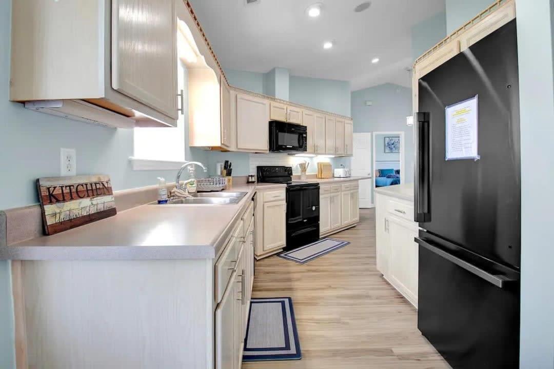 Surf City Serene Waterfront Vacation Home 외부 사진